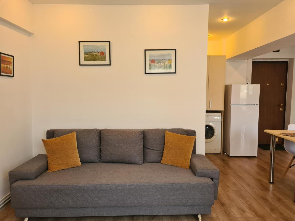 Apartament Anna Apartman Tergovistye Kültér fotó