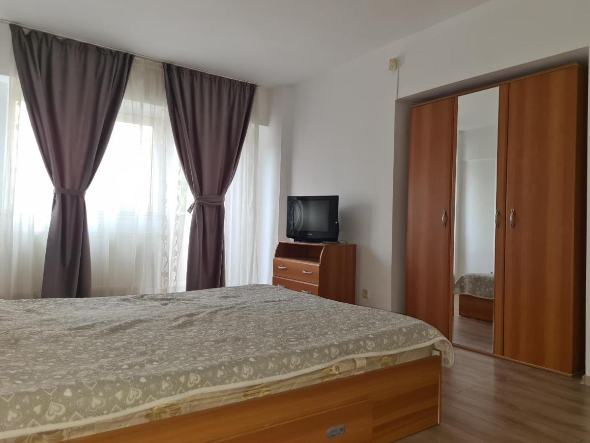 Apartament Anna Apartman Tergovistye Kültér fotó