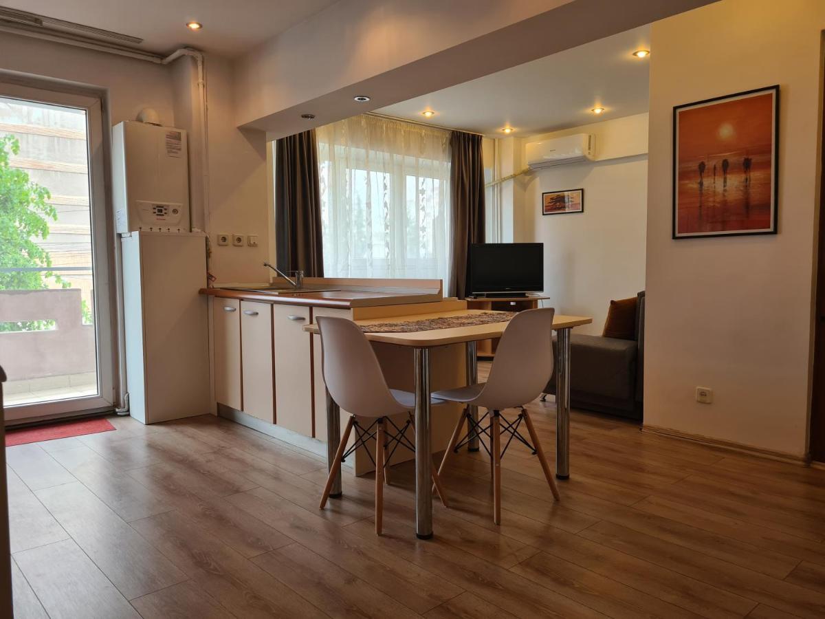 Apartament Anna Apartman Tergovistye Kültér fotó